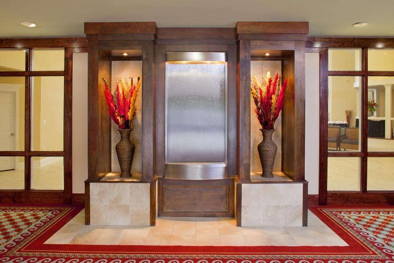 Doubletree By Hilton Hotel Fayetteville