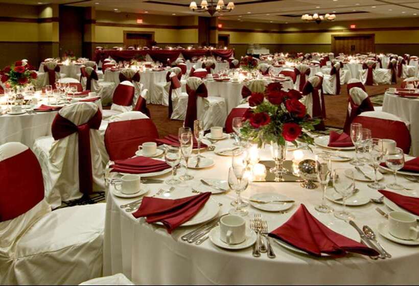 فندق Doubletree By Hilton  Libertyville  Mundelein