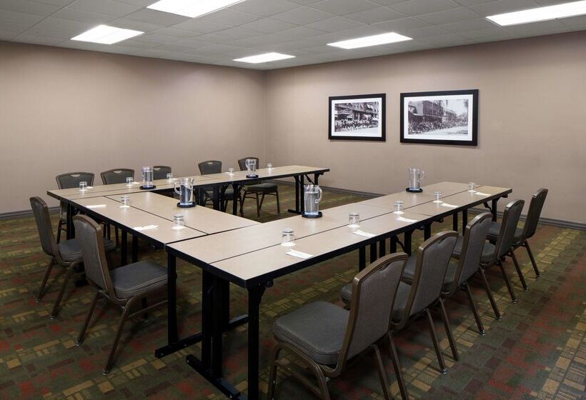 هتل Doubletree By Hilton Manchester Downtown