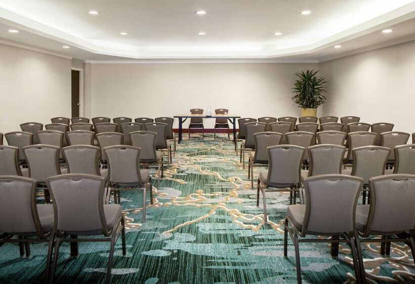 فندق Doubletree By Hilton Manchester Downtown