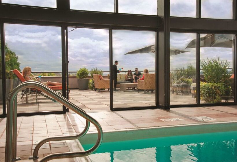 هتل Doubletree By Hilton Manchester Downtown