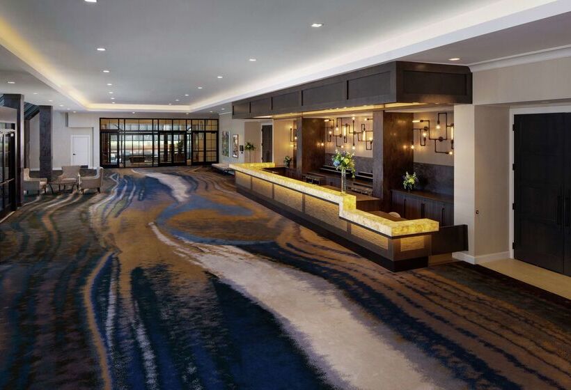 هتل Doubletree By Hilton Manchester Downtown