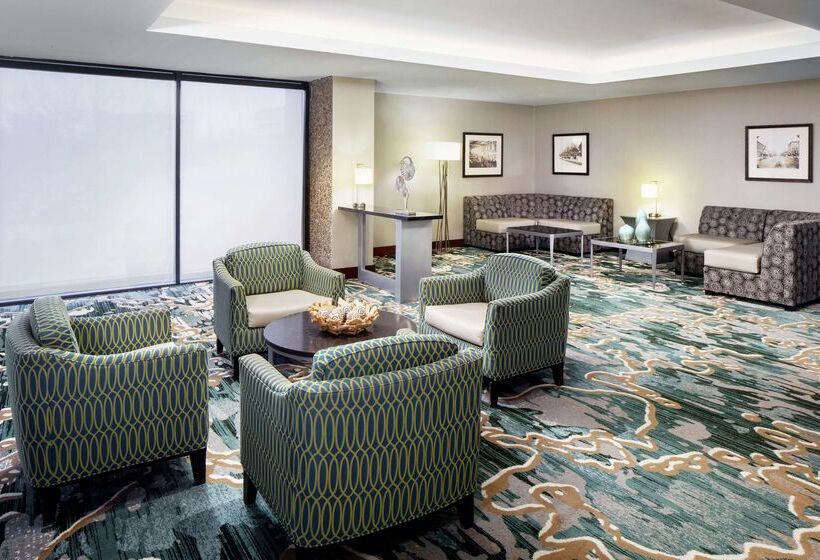 هتل Doubletree By Hilton Manchester Downtown