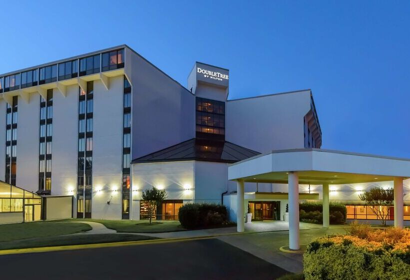 هتل Doubletree By Hilton Richmond Midlothian