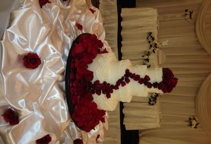 Отель Doubletree By Hilton Rochester