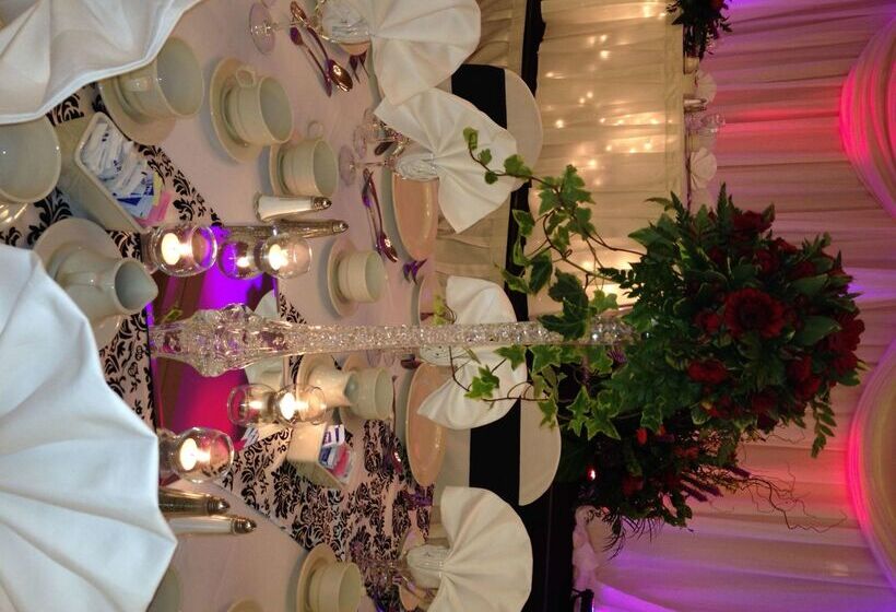 Отель Doubletree By Hilton Rochester