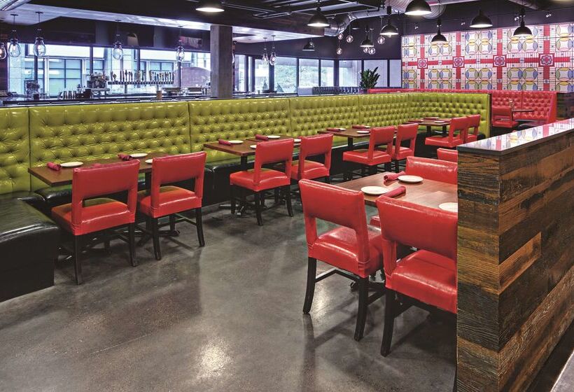 Doubletree By Hilton Hotel St. Paul Downtown