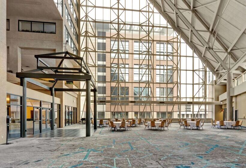 Doubletree By Hilton Hotel St. Paul Downtown