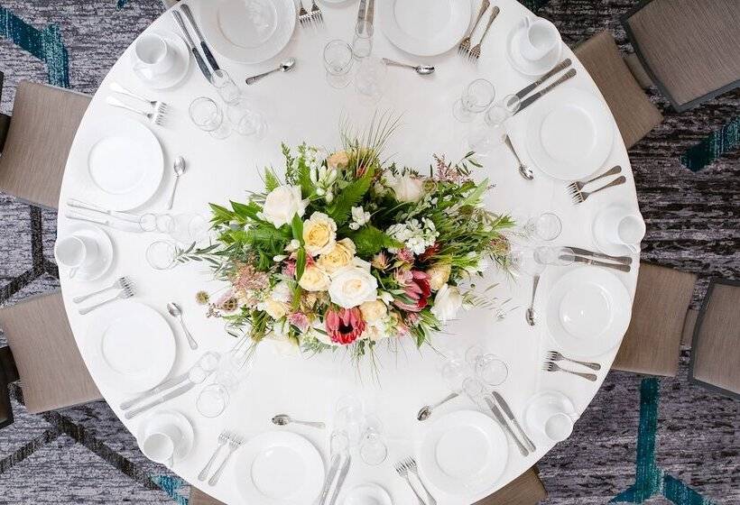 Doubletree By Hilton Hotel St. Paul Downtown