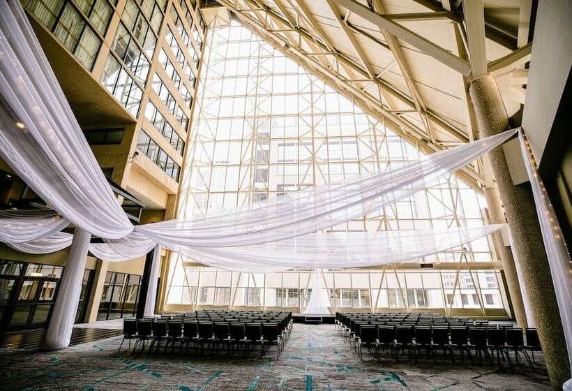 Doubletree By Hilton Hotel St. Paul Downtown