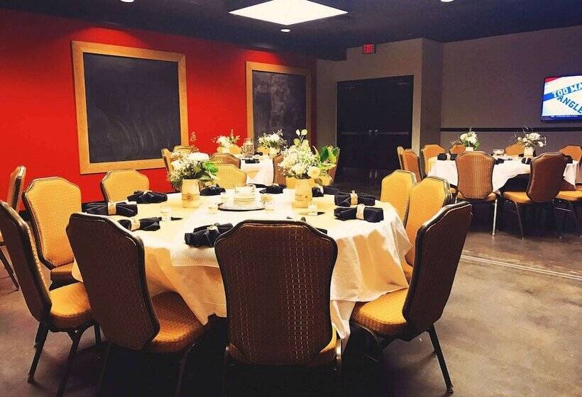 Doubletree By Hilton Hotel St. Paul Downtown