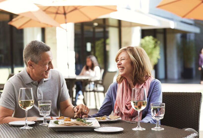 בית מלון כפרי Doubletree By Hilton Monrovia Pasadena Area