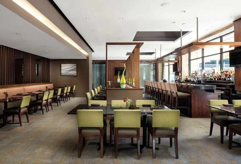 בית מלון כפרי Doubletree By Hilton Monrovia Pasadena Area