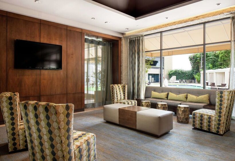 בית מלון כפרי Doubletree By Hilton Monrovia Pasadena Area