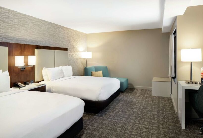 בית מלון כפרי Doubletree By Hilton Monrovia Pasadena Area