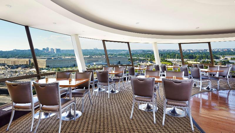 ホテル Doubletree By Hilton Washington Dc   Crystal City