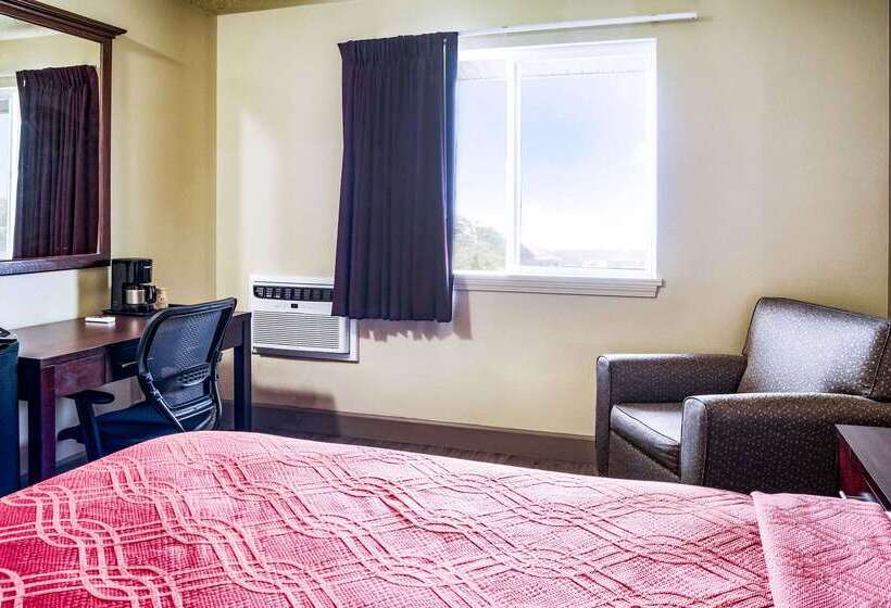 Отель Econo Lodge