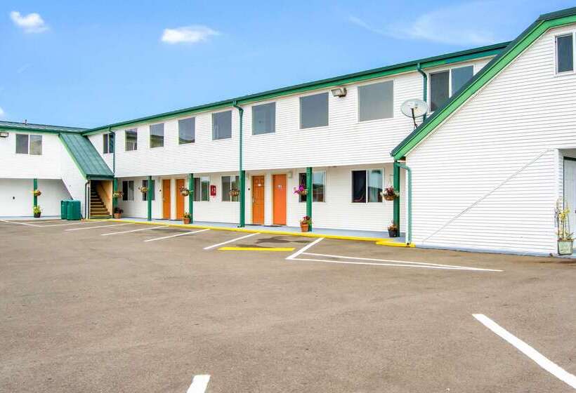 Отель Econo Lodge