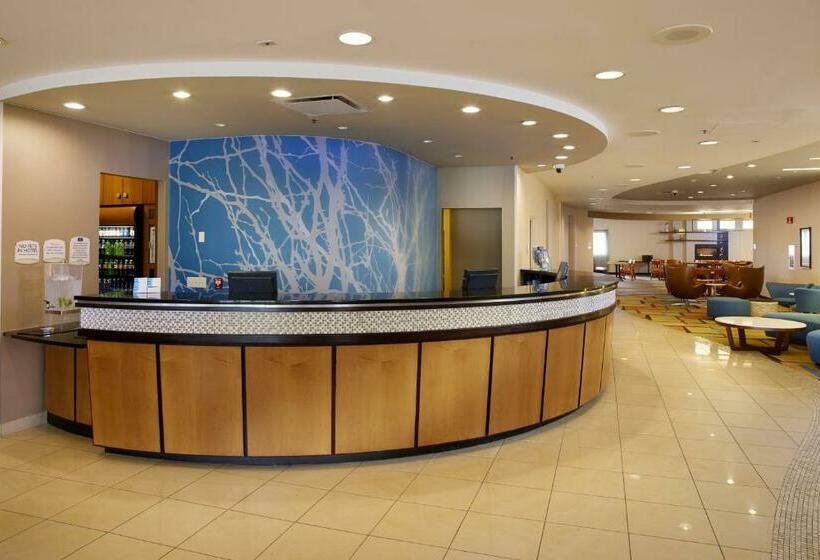 فندق Fairfield Inn & Suites By Marriott Cleveland Beachwood
