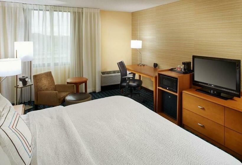 فندق Fairfield Inn & Suites By Marriott Cleveland Beachwood