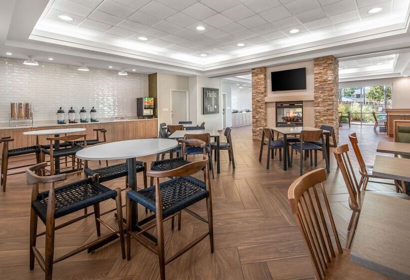 فندق Fairfield Inn And Suites By Marriott San Jose Airport