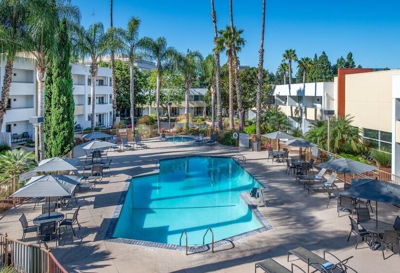 فندق Fairfield Inn And Suites By Marriott San Jose Airport