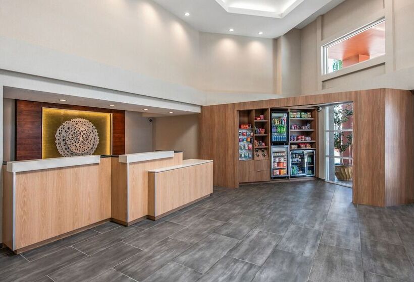 فندق Fairfield Inn And Suites By Marriott San Jose Airport