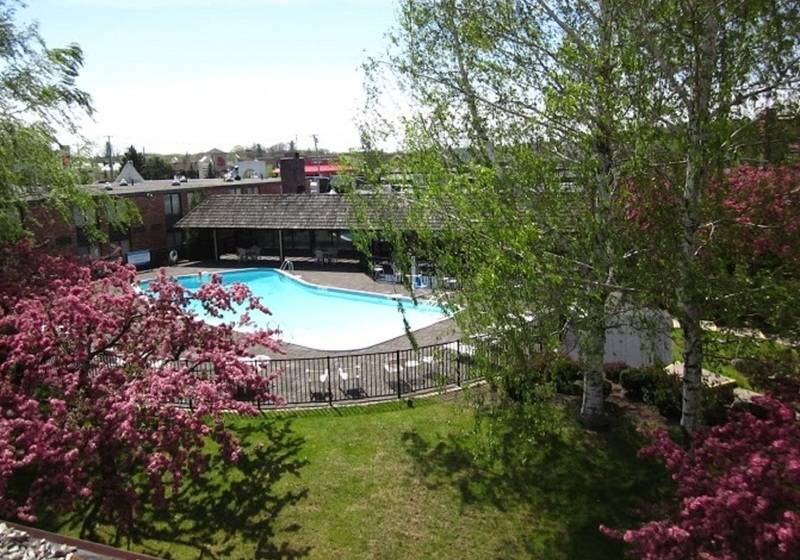 ホテル Fireside Inn & Suites Portland