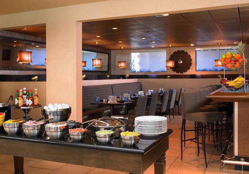 هتل Four Points By Sheraton Tucson Airport