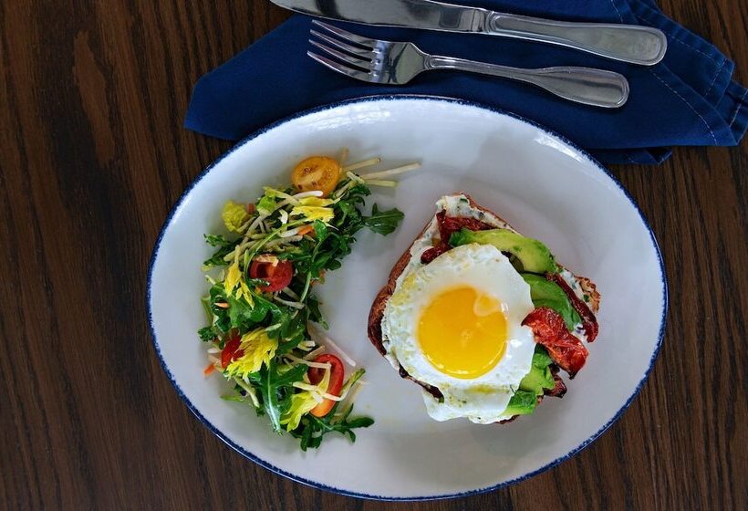 ホテル Four Points By Sheraton Tucson Airport