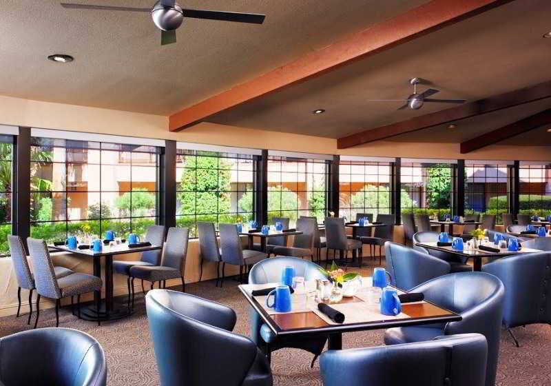 هتل Four Points By Sheraton Tucson Airport