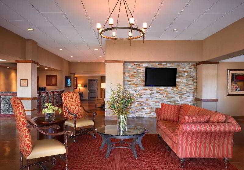 ホテル Four Points By Sheraton Tucson Airport