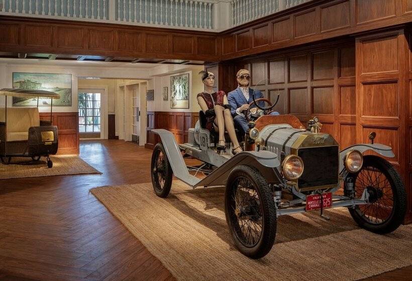 Отель Grand Galvez Resort, Autograph Collection