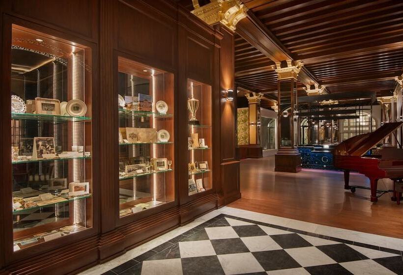 Отель Grand Galvez Resort, Autograph Collection