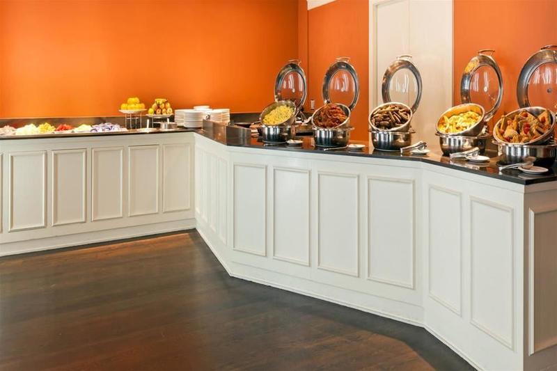 Отель Grand Galvez Resort, Autograph Collection