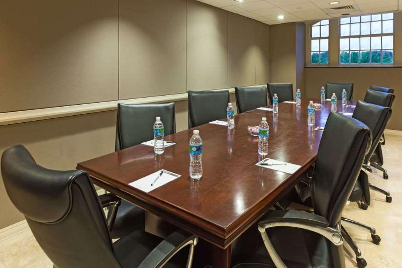 Отель Grand Galvez Resort, Autograph Collection