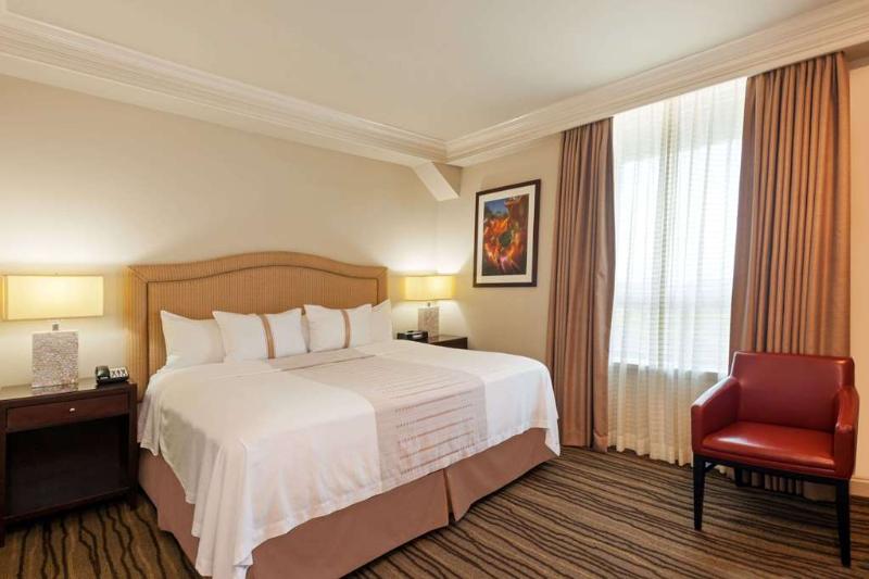 Отель Grand Galvez Resort, Autograph Collection