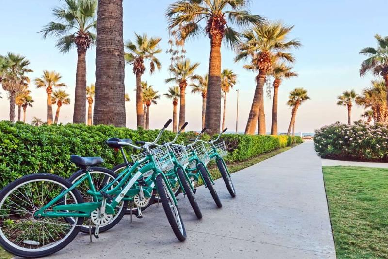 Отель Grand Galvez Resort, Autograph Collection