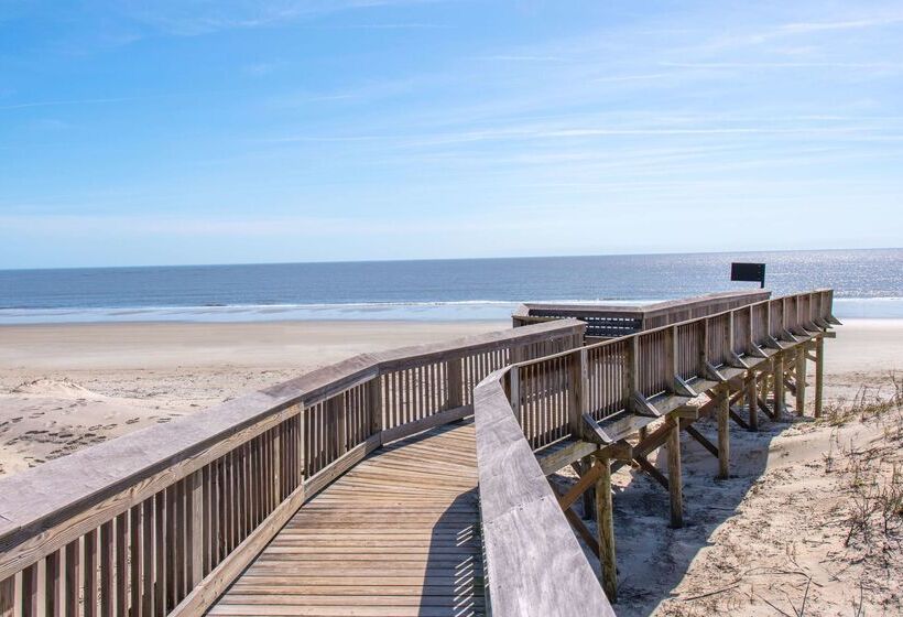 בית מלון כפרי Hampton Inn & Suites Jekyll Island