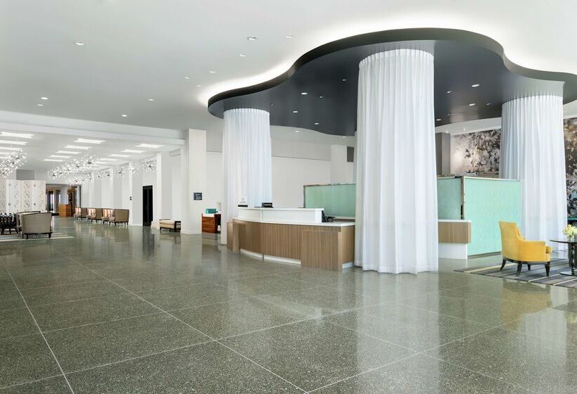 هتل Hilton Cabana Miami Beach Resort