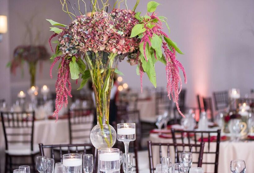 호텔 Hilton Fairfax