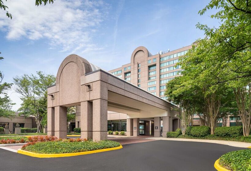 호텔 Hilton Fairfax