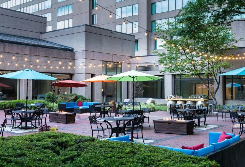 호텔 Hilton Fairfax