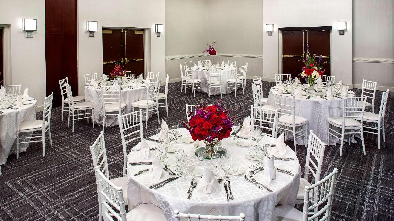 호텔 Hilton Fairfax