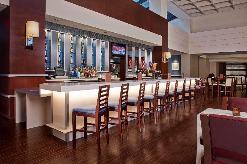 호텔 Hilton Fairfax