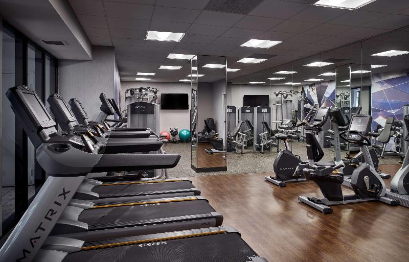 호텔 Hilton Fairfax