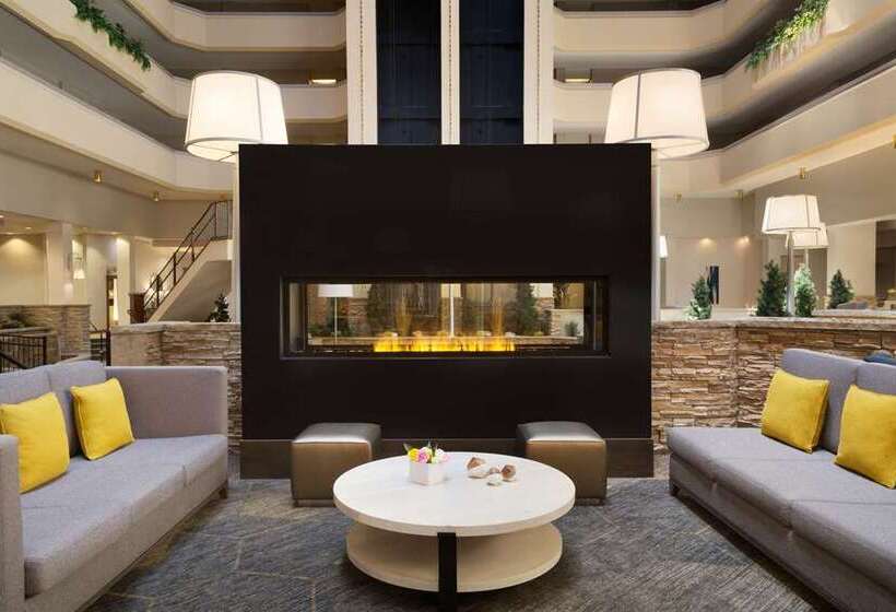 호텔 Hilton Fort Collins