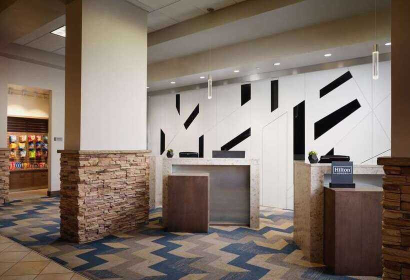 호텔 Hilton Fort Collins