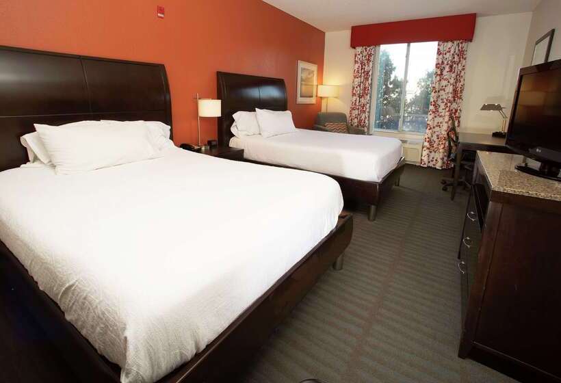 Отель Hilton Garden Inn Springfield, Il