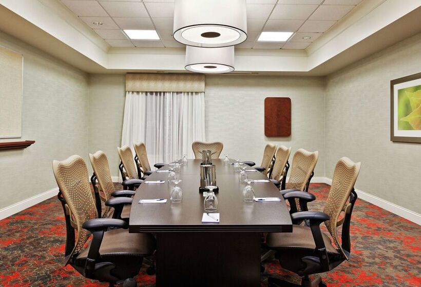 Отель Hilton Garden Inn Springfield, Il